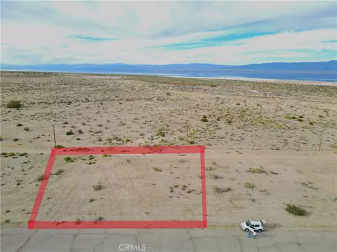 1178 Bering Ave, Thermal, CA 92274