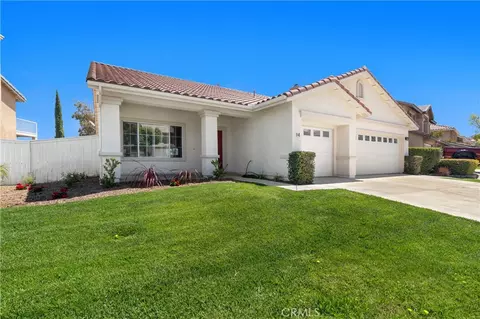 14 Del Brienza, Lake Elsinore, CA 92532