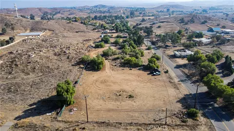 3 Highway 74, Perris, CA 92570 photo 11