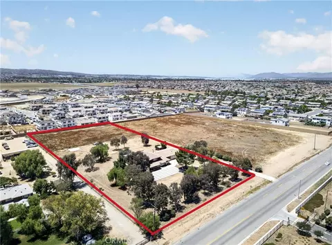 View/Area - 1175 Dunlap Dr, Perris, CA 92571 photo 1 of 4