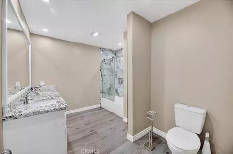 Bath - 1175 Dunlap Dr, Perris, CA 92571 photo 9 of 9