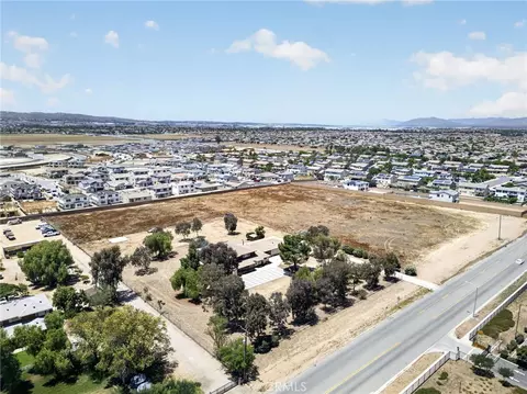 View/Area - 1175 Dunlap Dr, Perris, CA 92571 photo 4 of 4
