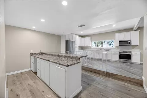 Kitchen - 1175 Dunlap Dr, Perris, CA 92571 photo 8 of 9