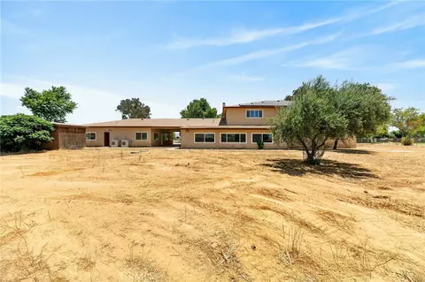 Exterior - 1175 Dunlap Dr, Perris, CA 92571 photo 4 of 5