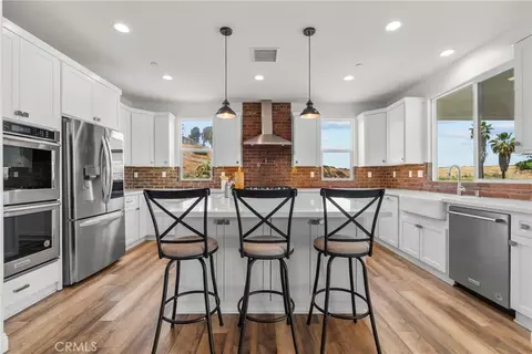 Kitchen - 39580 Avenida Arizona, Temecula, CA 92591 photo 1 of 6