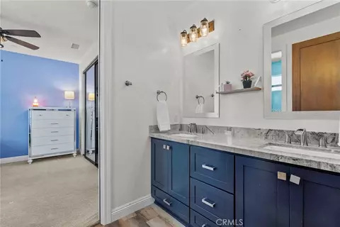 Bath - 39580 Avenida Arizona, Temecula, CA 92591 photo 3 of 5