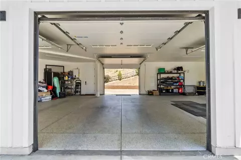 Exterior - 39580 Avenida Arizona, Temecula, CA 92591 photo 17 of 22