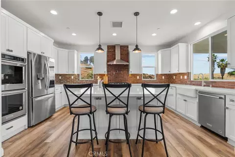 Kitchen - 39580 Avenida Arizona, Temecula, CA 92591 photo 1 of 5
