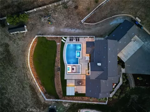 View/Area - 39580 Avenida Arizona, Temecula, CA 92591 photo 2 of 4