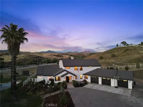 Exterior - 39580 Avenida Arizona, Temecula, CA 92591 photo 4 of 22