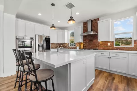 Kitchen - 39580 Avenida Arizona, Temecula, CA 92591 photo 5 of 5