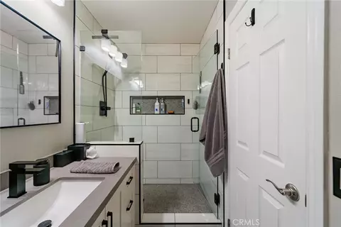Bath - 31801 Valone Ct, Temecula, CA 92591 photo 6 of 6