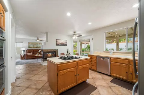 Kitchen - 31801 Valone Ct, Temecula, CA 92591 photo 4 of 5