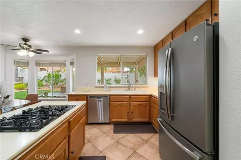 Kitchen - 31801 Valone Ct, Temecula, CA 92591 photo 1 of 5