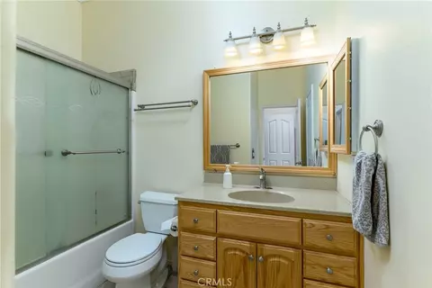 Bath - 41783 Niblick, Temecula, CA 92591 photo 1 of 2