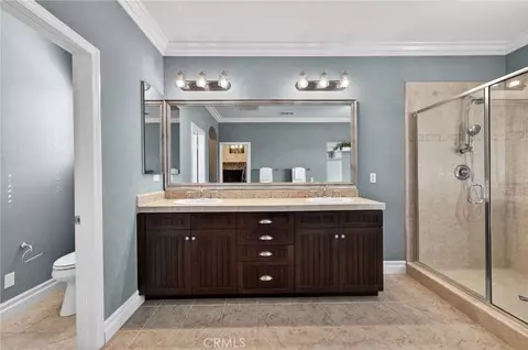 Bath - 32208 Cedar Crest Ct, Temecula, CA 92592 photo 5 of 6