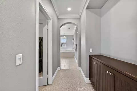 Entry Way - 32208 Cedar Crest Ct, Temecula, CA 92592 photo 8 of 9
