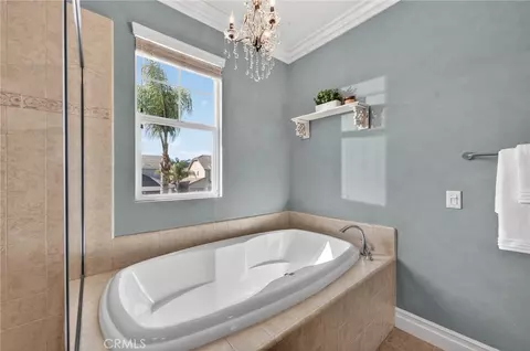 Bath - 32208 Cedar Crest Ct, Temecula, CA 92592 photo 4 of 6