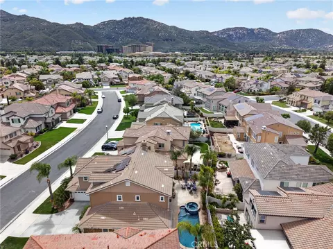 View/Area - 32208 Cedar Crest Ct, Temecula, CA 92592 photo 6 of 7
