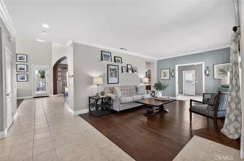 Entry Way - 32208 Cedar Crest Ct, Temecula, CA 92592 photo 3 of 9