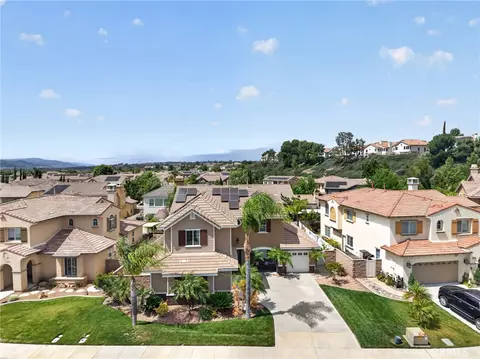 View/Area - 32208 Cedar Crest Ct, Temecula, CA 92592 photo 3 of 7