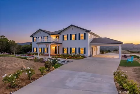 Exterior - 22252 Monte Rancho Dr, Temecula, CA 92590 photo 2 of 26