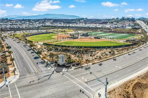 View/Area - 39333 Corvina Ln, Temecula, CA 92591 photo 10 of 12
