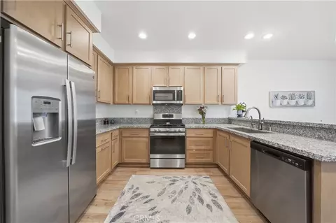Kitchen - 39333 Corvina Ln, Temecula, CA 92591 photo 1 of 1