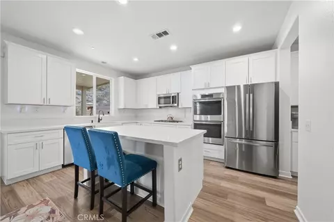 34308 Heather Rdg, Lake Elsinore, CA 92532