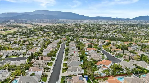 View/Area - 42262 Harwick, Temecula, CA 92592 photo 7 of 11