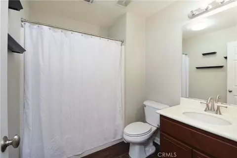 Bath - 35630 Bryce, Winchester, CA 92596 photo 2 of 2