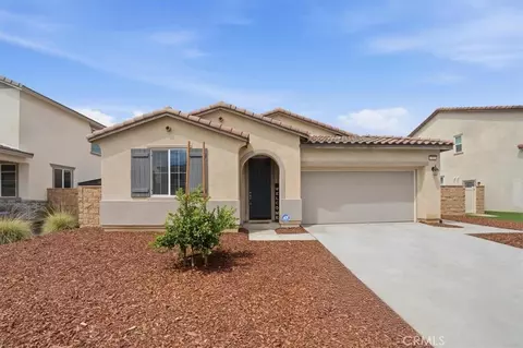 322 Mistyblue Ct, Hemet, CA 92543