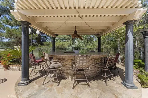 Exterior - 3349 Mendenaro Ct, Fallbrook, CA 92028 photo 10 of 23