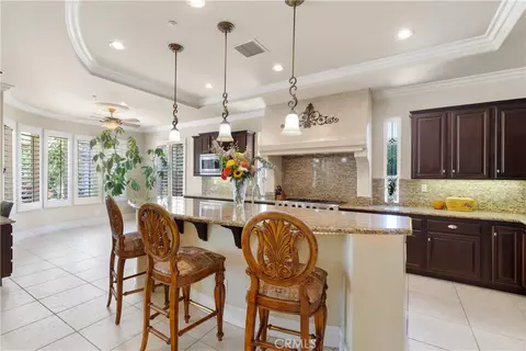 Kitchen - 3349 Mendenaro Ct, Fallbrook, CA 92028 photo 4 of 5