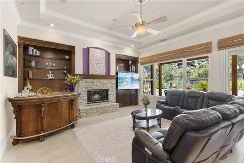 Living - 3349 Mendenaro Ct, Fallbrook, CA 92028 photo 1 of 1