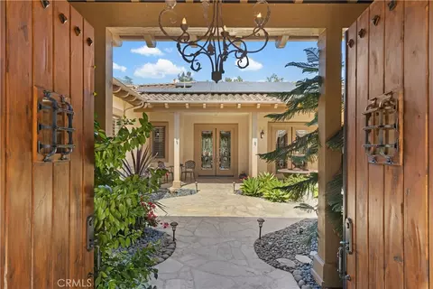 Exterior - 3349 Mendenaro Ct, Fallbrook, CA 92028 photo 2 of 23