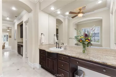 Entry Way - 3349 Mendenaro Ct, Fallbrook, CA 92028 photo 5 of 8
