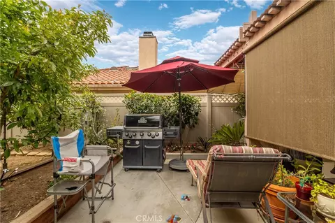Exterior - 1113 Crescent Bnd, Fallbrook, CA 92028 photo 7 of 12