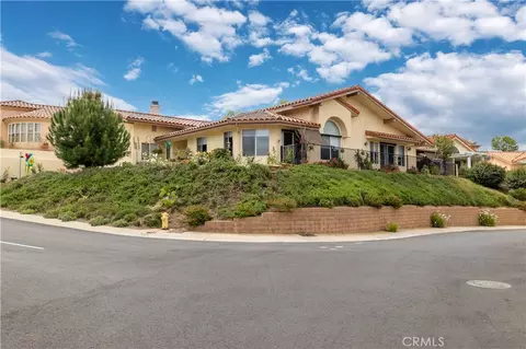1113 Crescent Bnd, Fallbrook, CA 92028