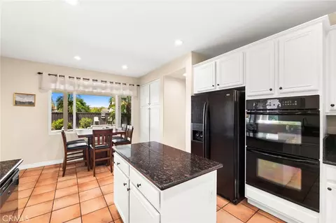 Kitchen - 8561 Lodgepole, Riverside, CA 92508 photo 5 of 6