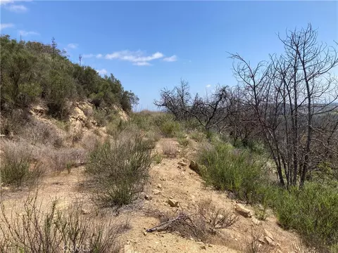 3 Daneri Ln, Temecula, CA 92590