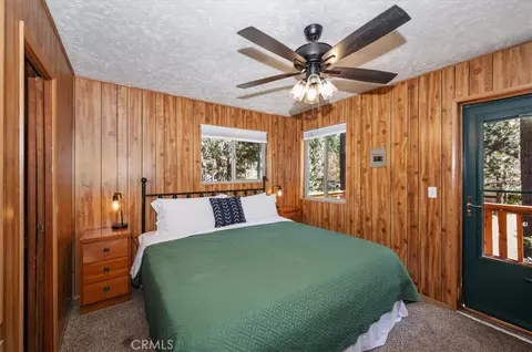 Bedroom - 190 Spruce, Sugarloaf, CA 92386 photo 8 of 10