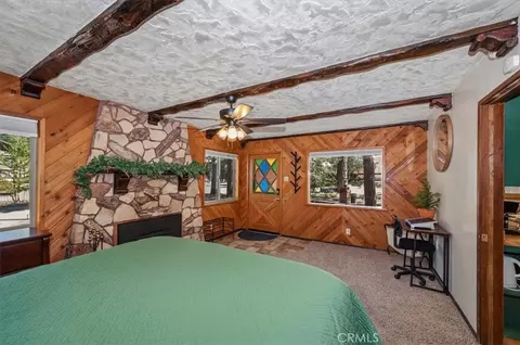 Bedroom - 190 Spruce, Sugarloaf, CA 92386 photo 1 of 10