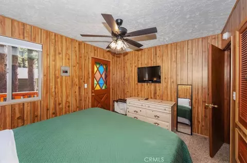 Bedroom - 190 Spruce, Sugarloaf, CA 92386 photo 10 of 10