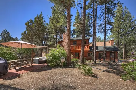 Exterior - 190 Spruce, Sugarloaf, CA 92386 photo 1 of 8