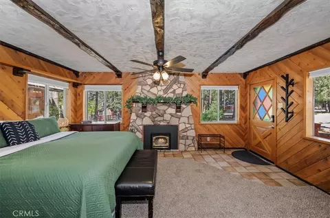 Bedroom - 190 Spruce, Sugarloaf, CA 92386 photo 4 of 10