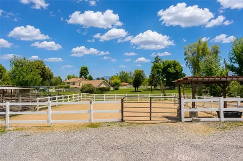 Exterior - 29420 Ynez Rd, Temecula, CA 92592 photo 15 of 22