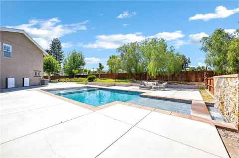 Exterior - 29420 Ynez Rd, Temecula, CA 92592 photo 7 of 22
