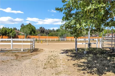 Exterior - 29420 Ynez Rd, Temecula, CA 92592 photo 18 of 22