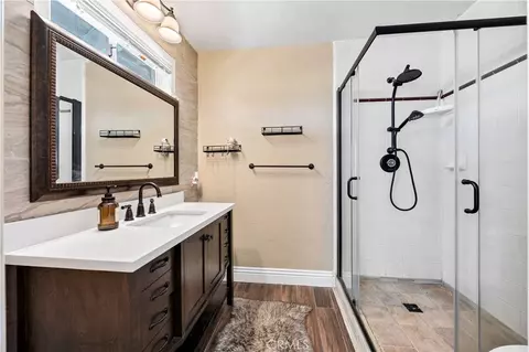 Bath - 29420 Ynez Rd, Temecula, CA 92592 photo 2 of 4